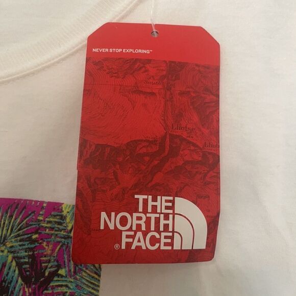 The North Face t-shirt - Picture 5 of 7